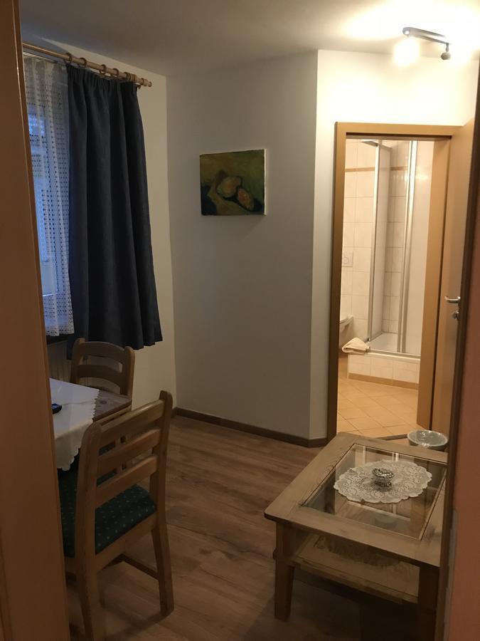 Hotel Guntia Boardinghouse Guntzbourg Extérieur photo