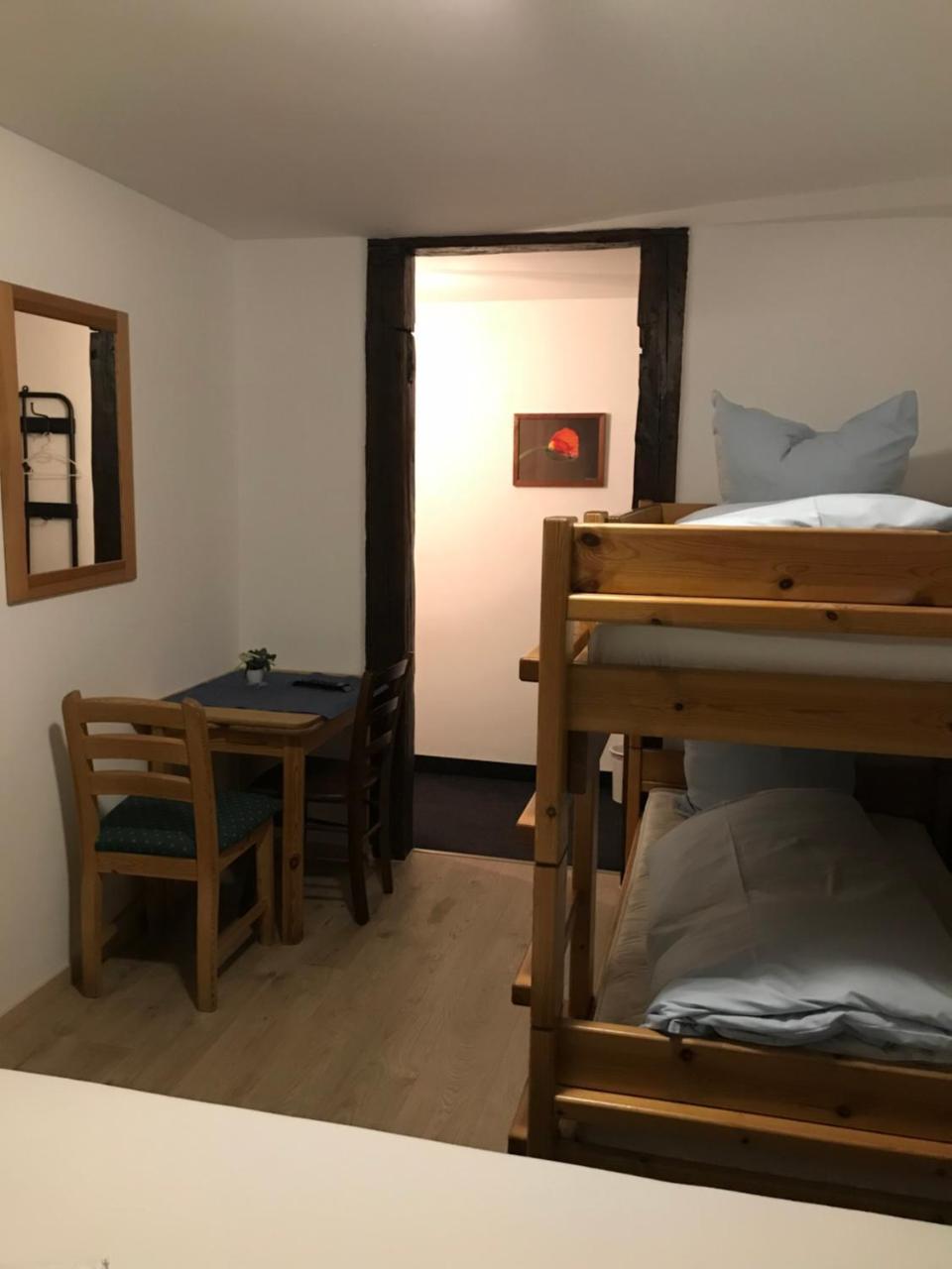 Hotel Guntia Boardinghouse Guntzbourg Extérieur photo
